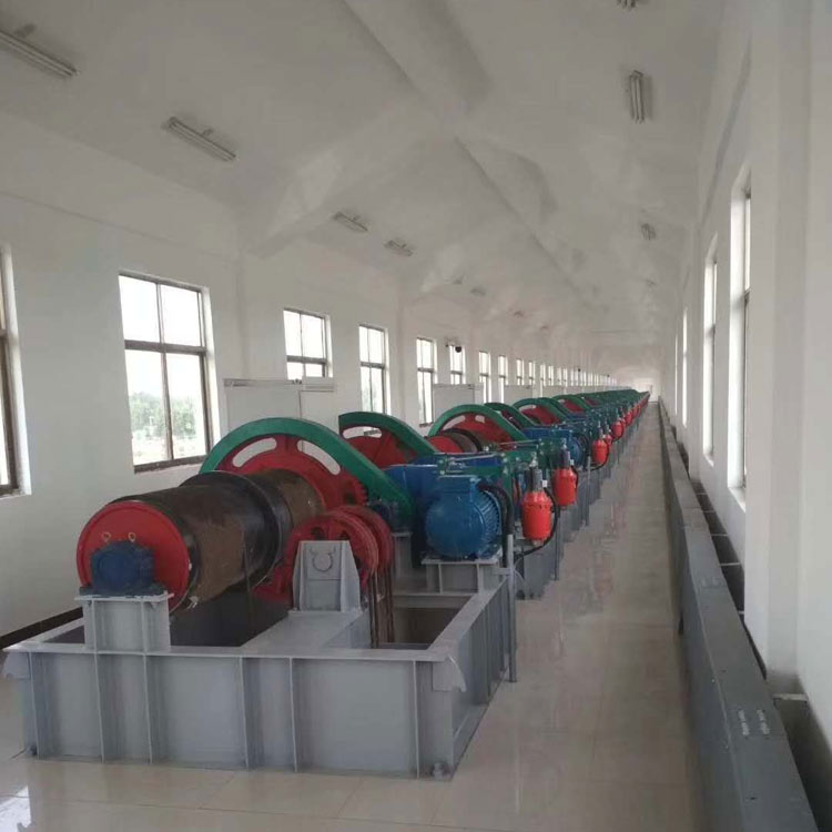 双吊点卷扬式启闭机